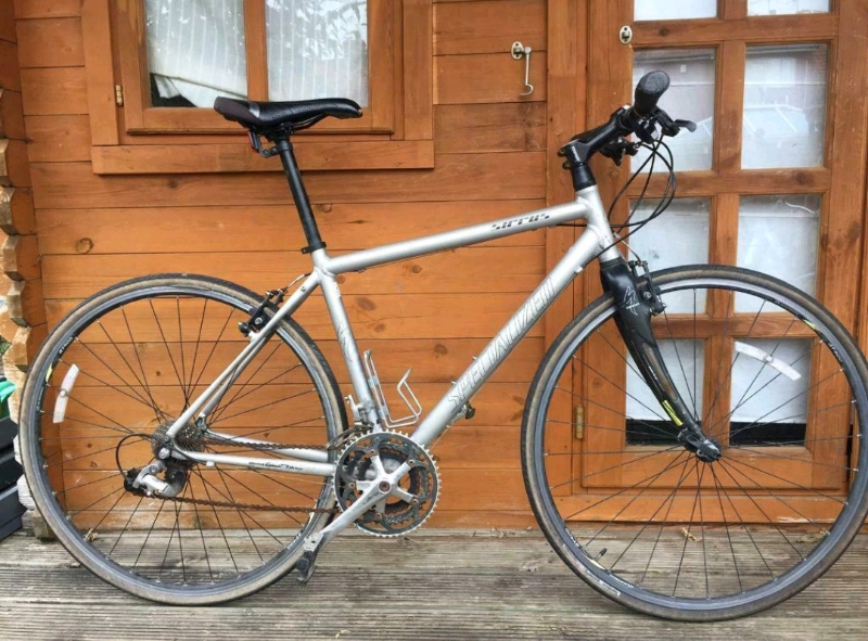 specialized sirrus medium frame size
